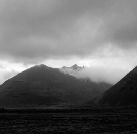 unruhe / zawrat / flame of war meditations upon the cold mountains digicd